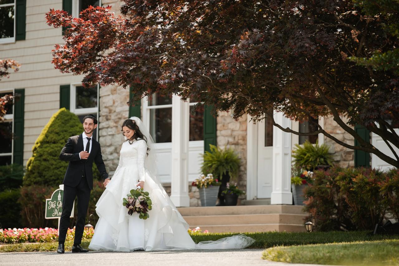 Bride and groom outside the Manor House in Baltimore