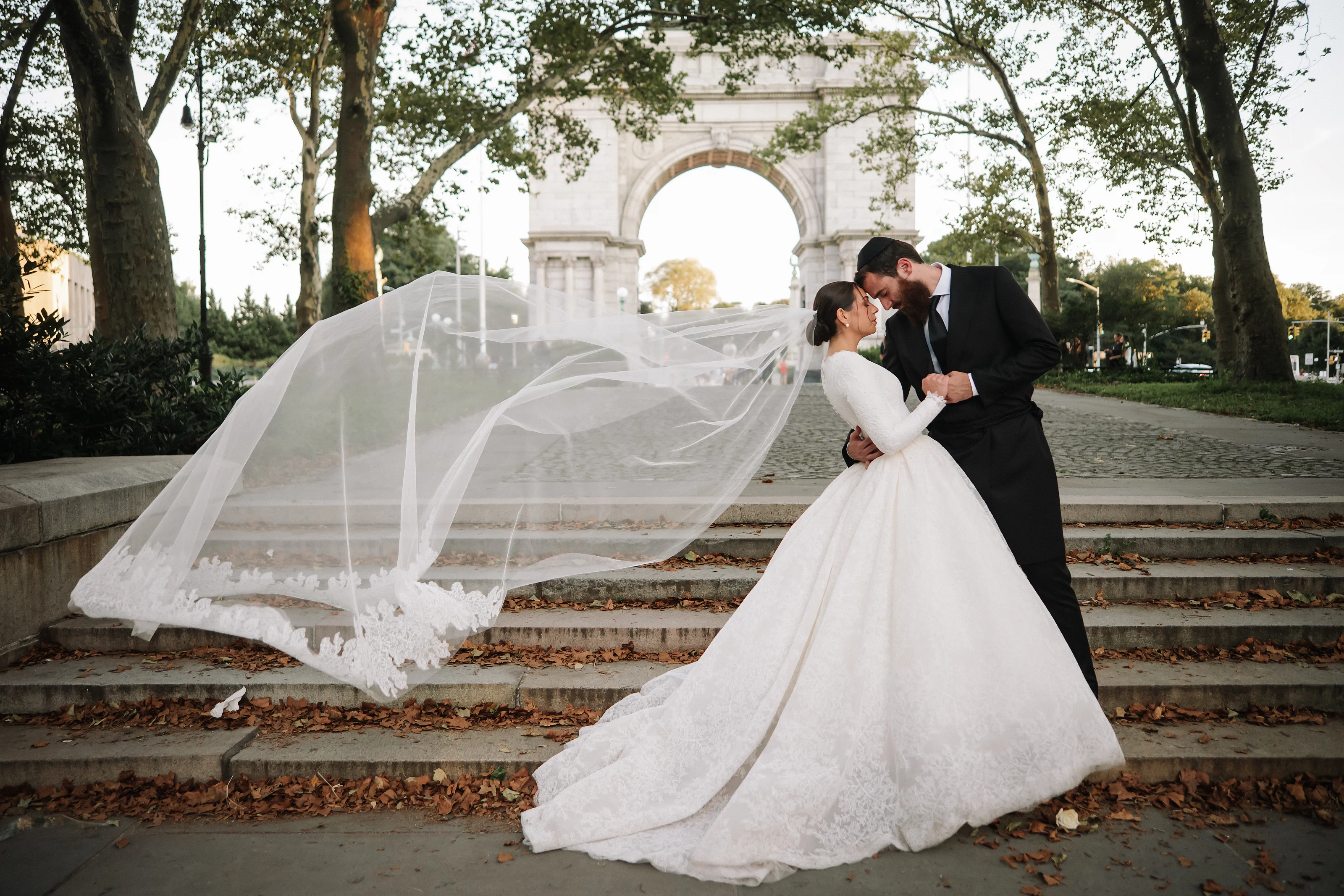 Wedding photography at Oholei Torah Ballroom, Brooklyn, NY — CJ Studios